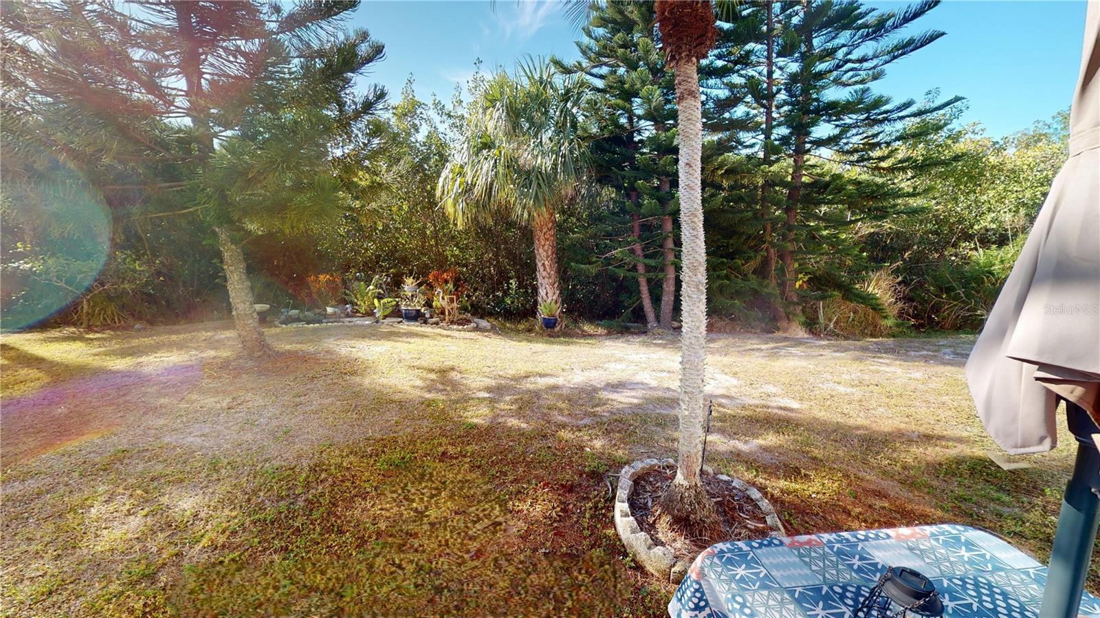 22375 Edgewater Dr #137 Property Photo 23