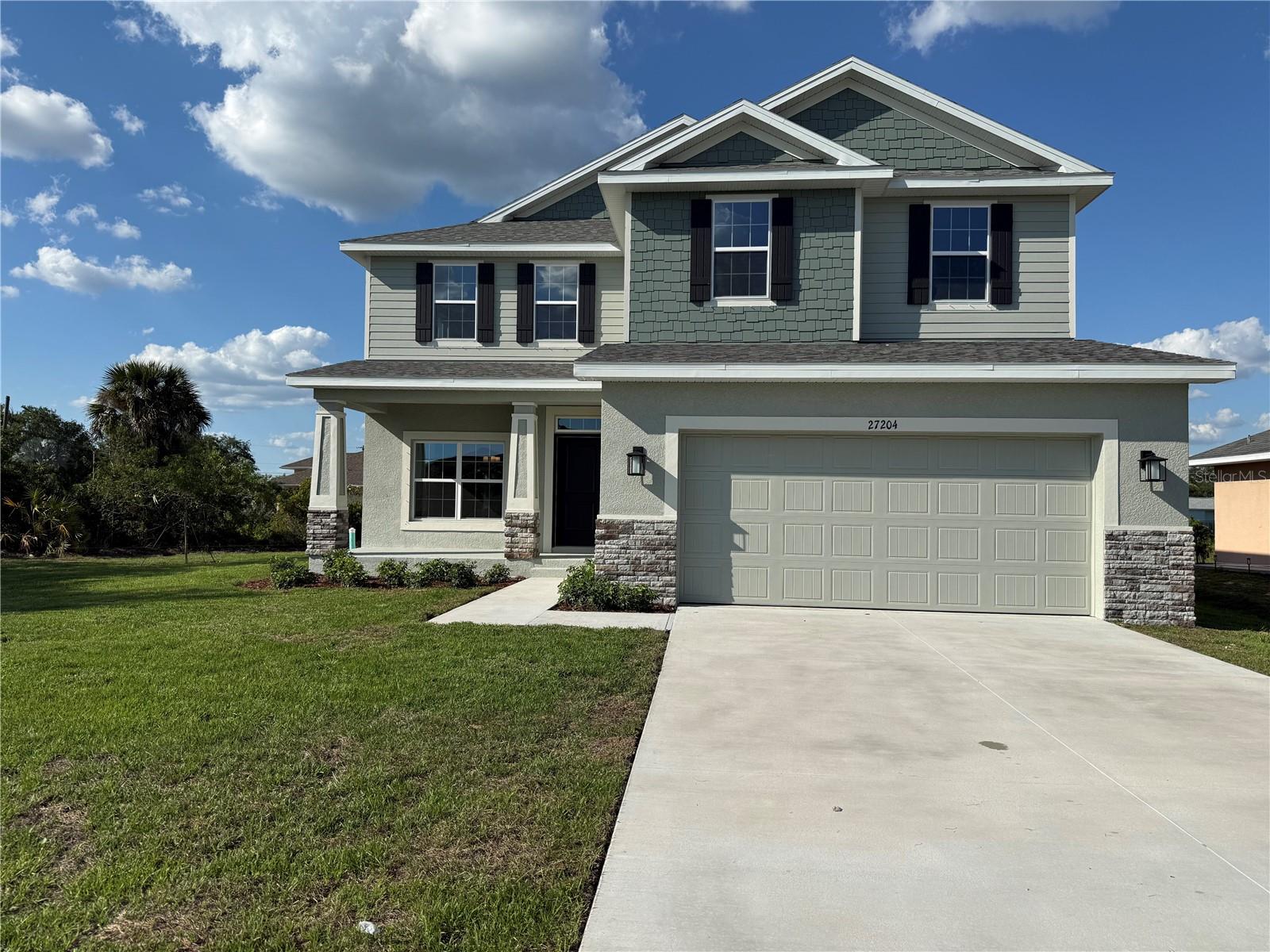 27204 Deep Creek Blvd Property Photo 2