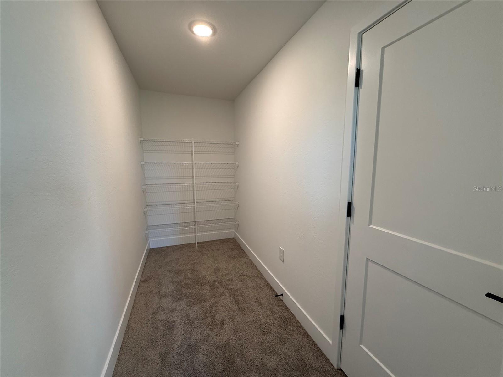 27204 Deep Creek Blvd Property Photo 11