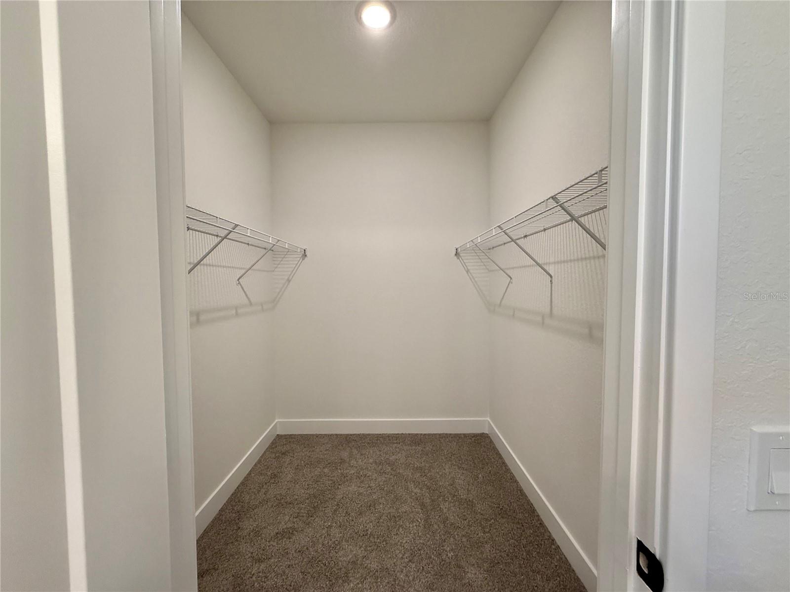 27204 Deep Creek Blvd Property Photo 16