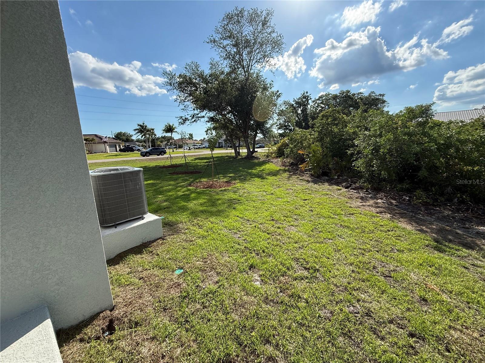 27204 Deep Creek Blvd Property Photo 17