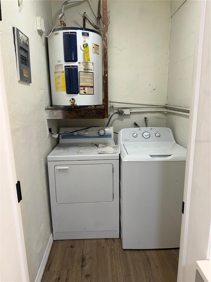 3405 Lucerne Ter Property Photo 25