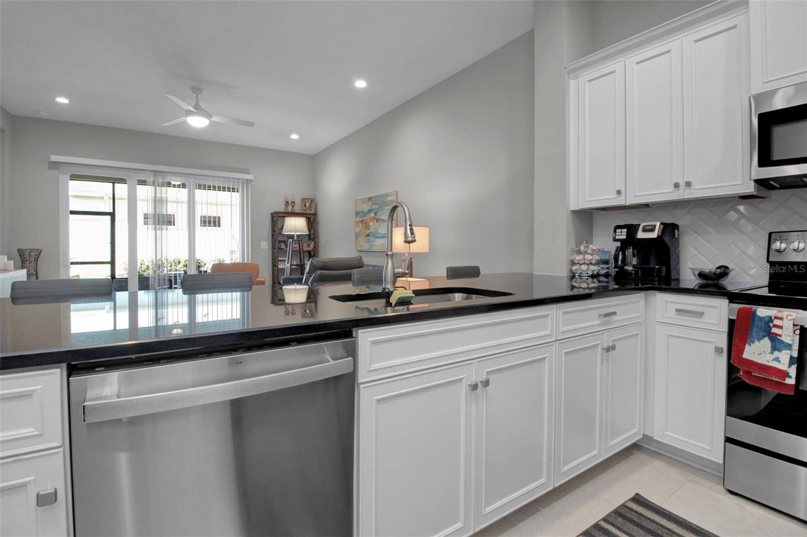 1755 Nottingham Trl Property Photo 7