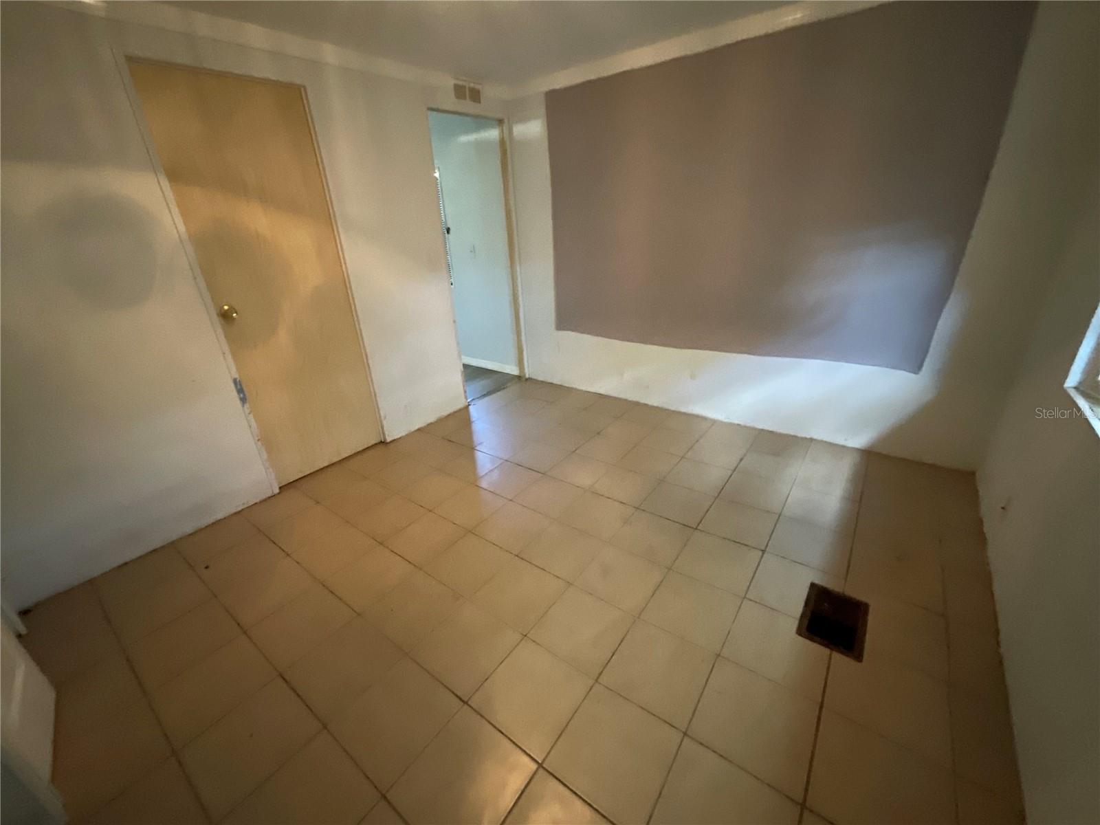 700 Jersey Ct Property Photo 32