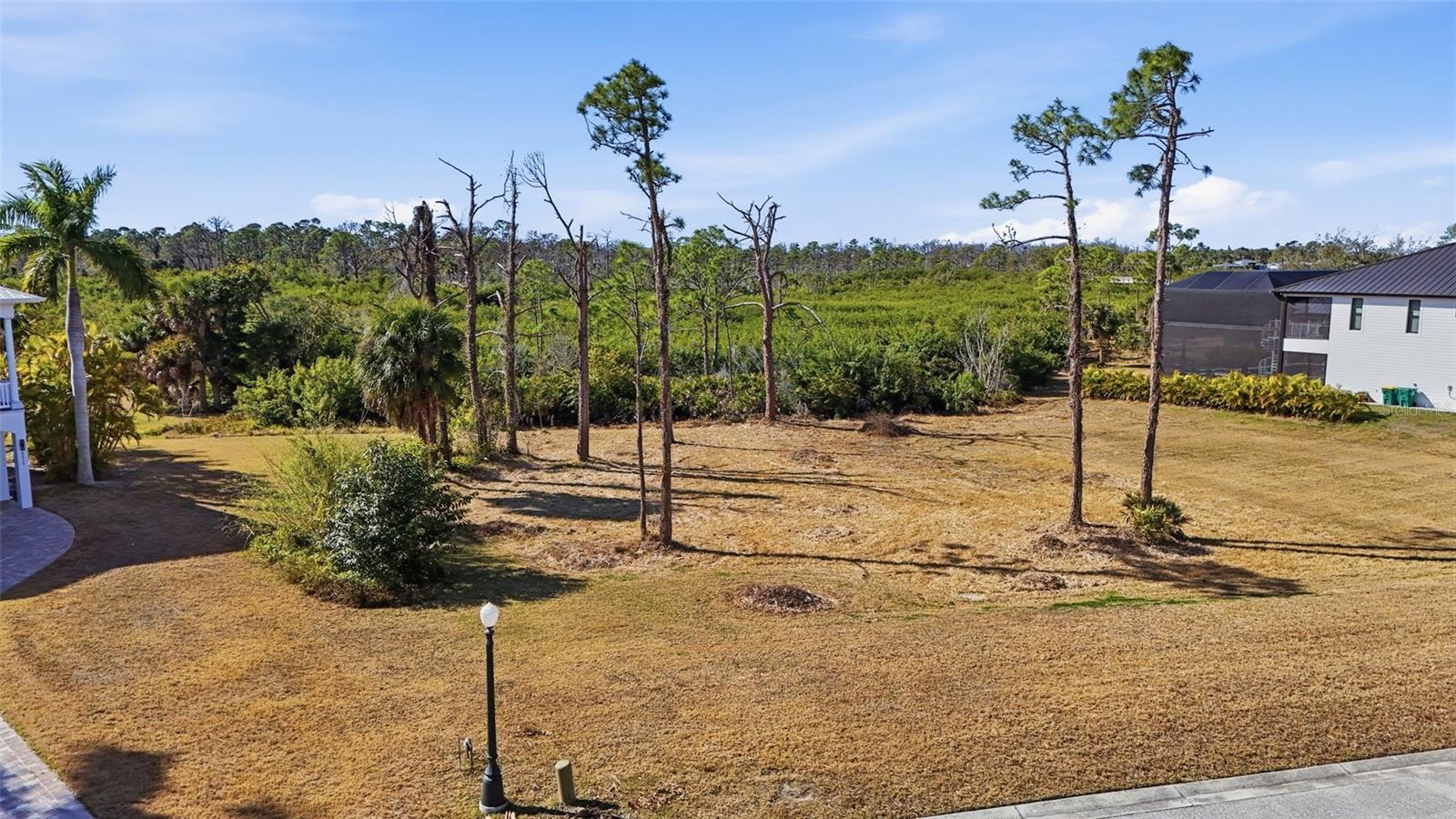 8041 Weyers Ct Property Photo 6