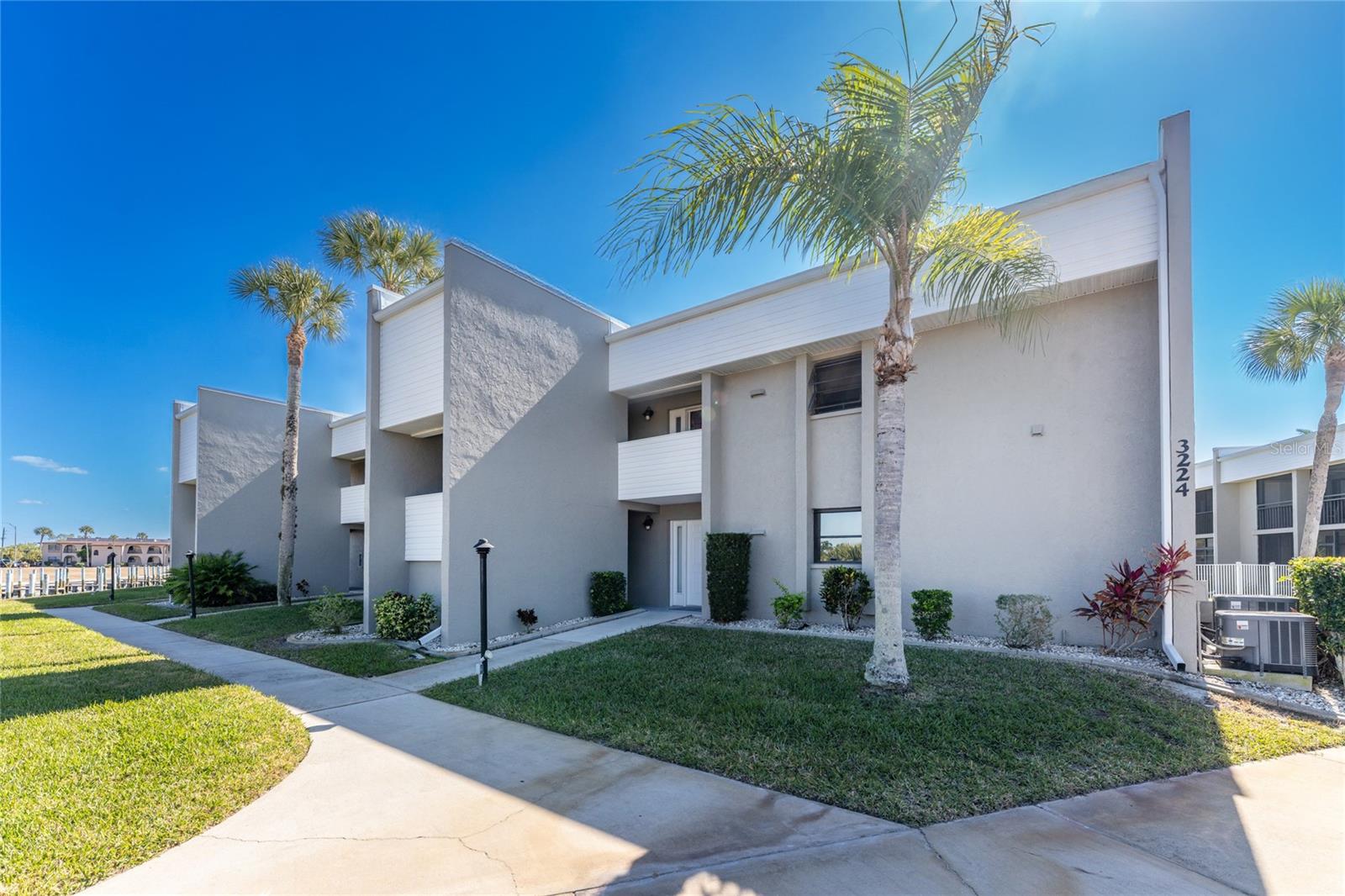 3224 WHITE IBIS CT #B1-3 Property Photo 1