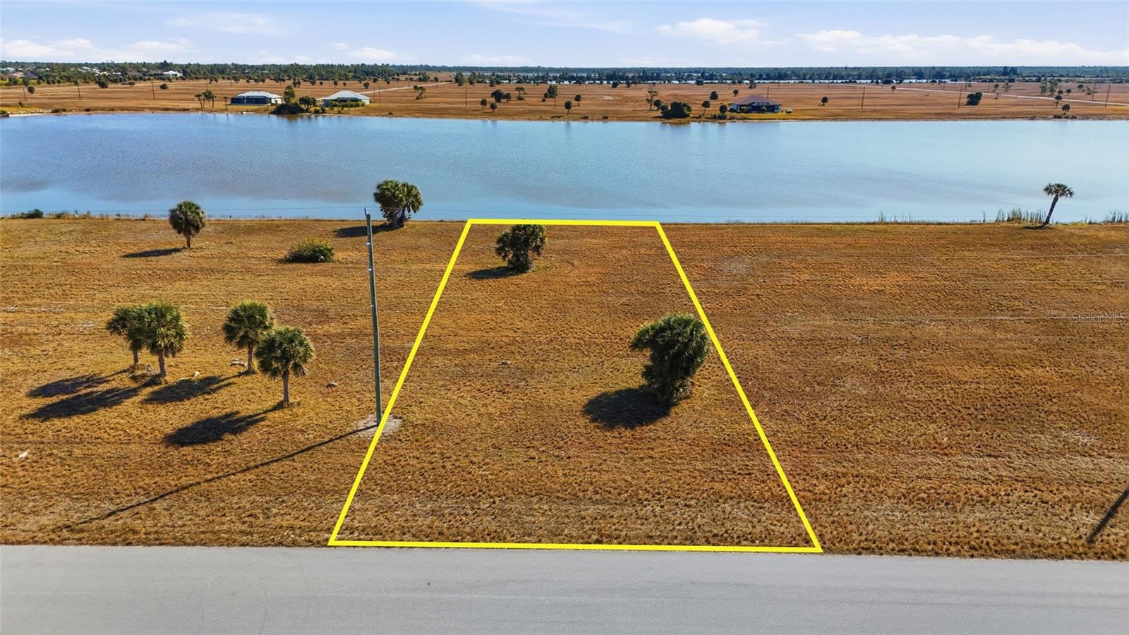 32 YELLOWHAMMER DR Property Photo 1