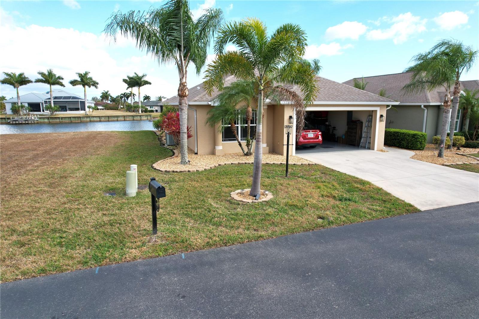 12760 SW LAKE SIDE DR