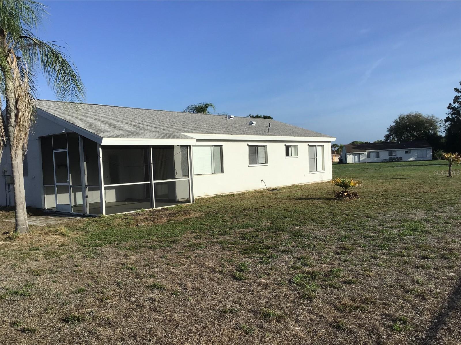 7104 Gama Ct Property Photo 4