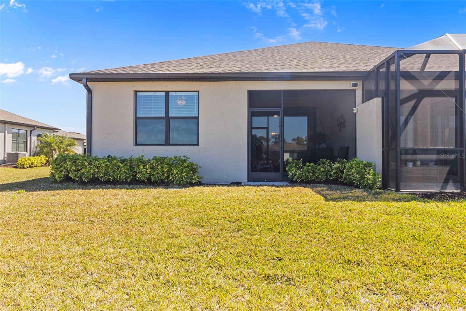 2145 Bonito Way Property Photo 6