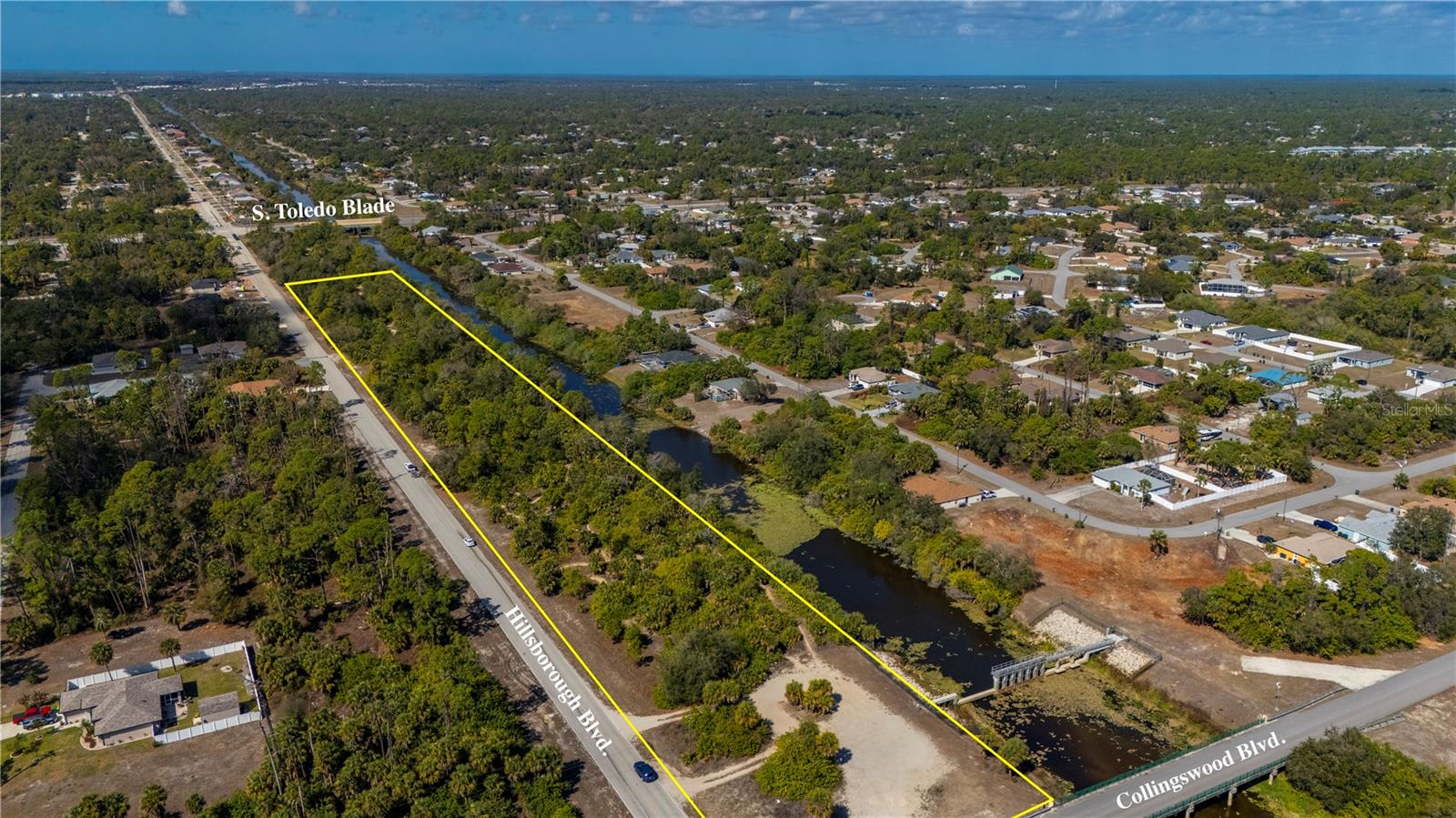 W Hillsborough Blvd Property Photo 1