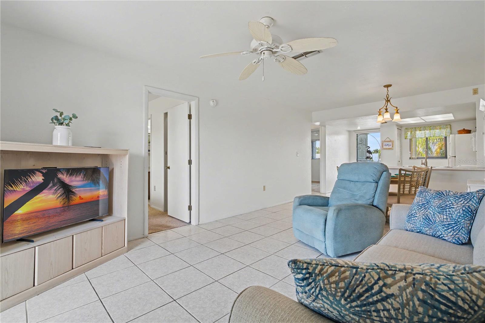 25225 Rampart Blvd #1606 Property Photo 23