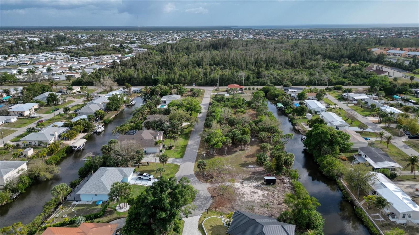 3015 Banyan Way Property Photo 15