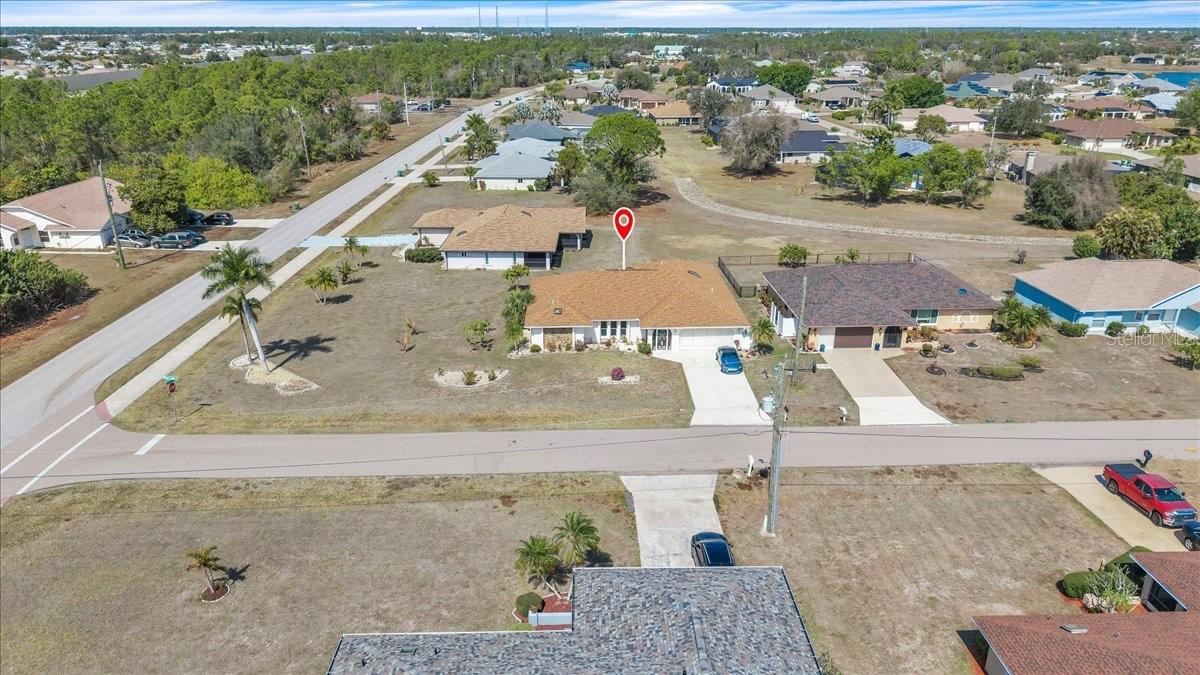 1726 Blue Lake Cir Property Photo 3