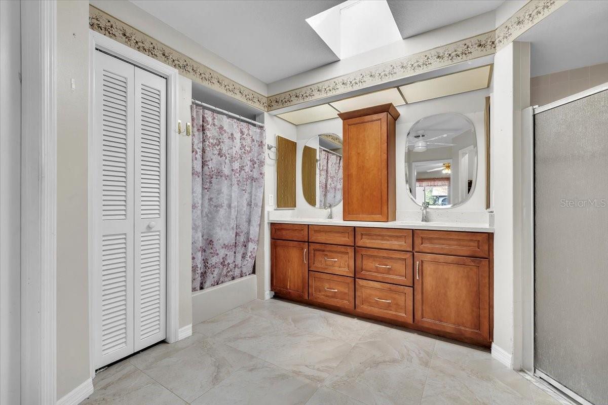1726 Blue Lake Cir Property Photo 20