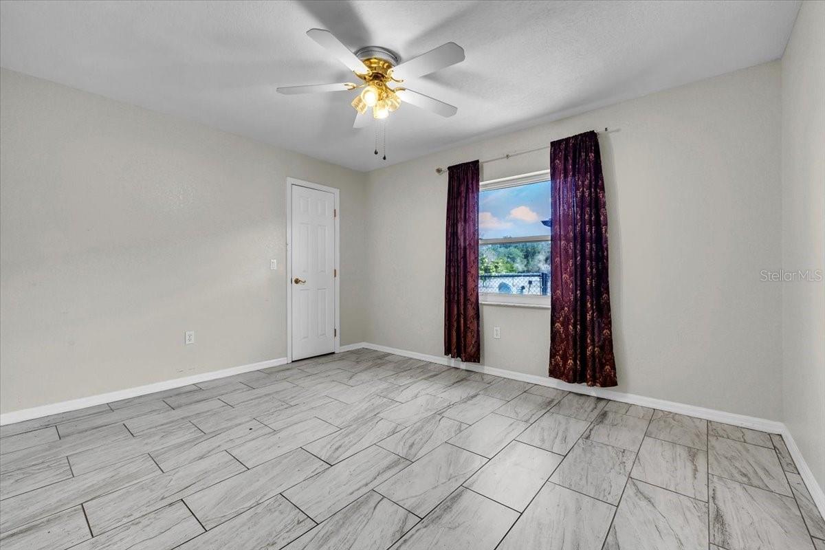 1726 Blue Lake Cir Property Photo 23