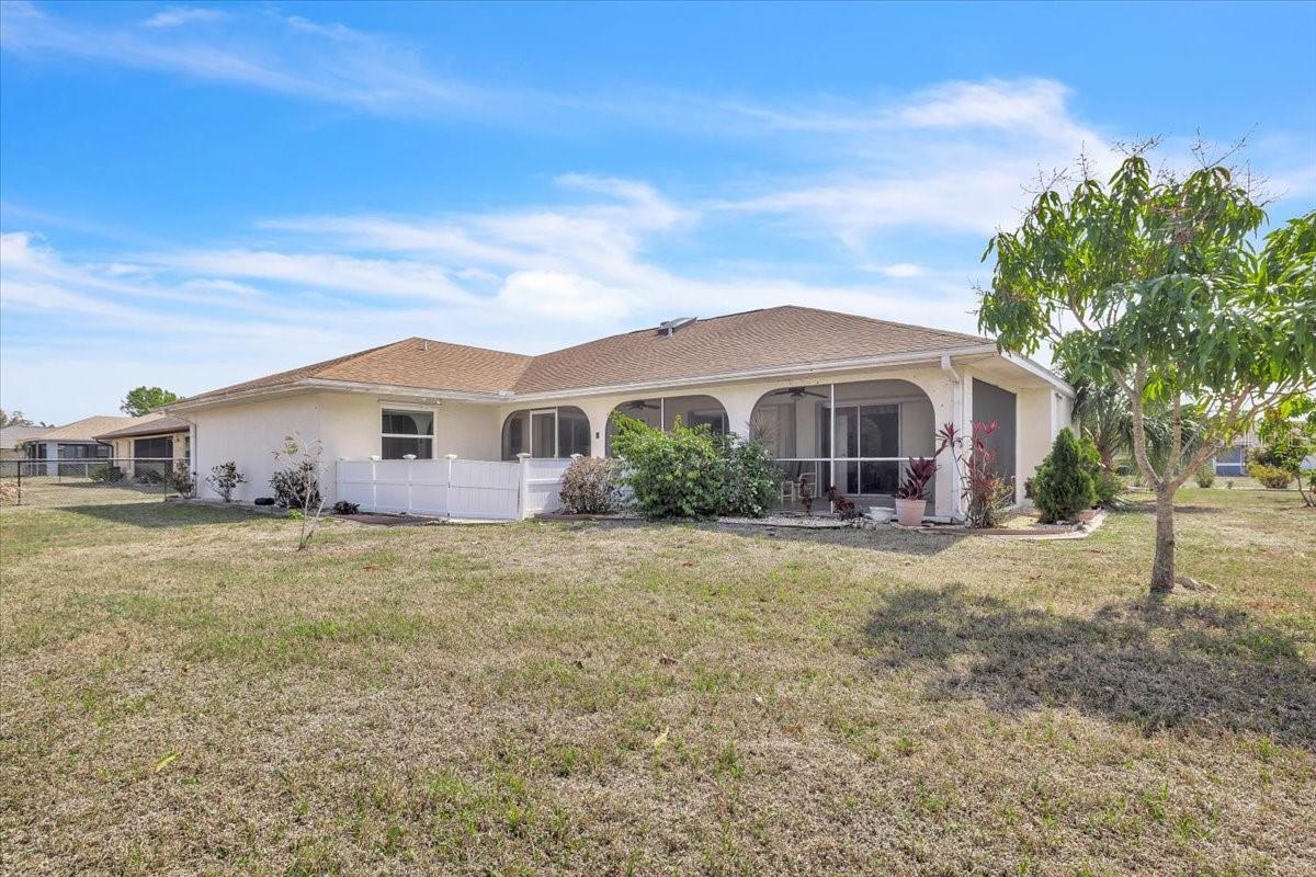 1726 Blue Lake Cir Property Photo 37
