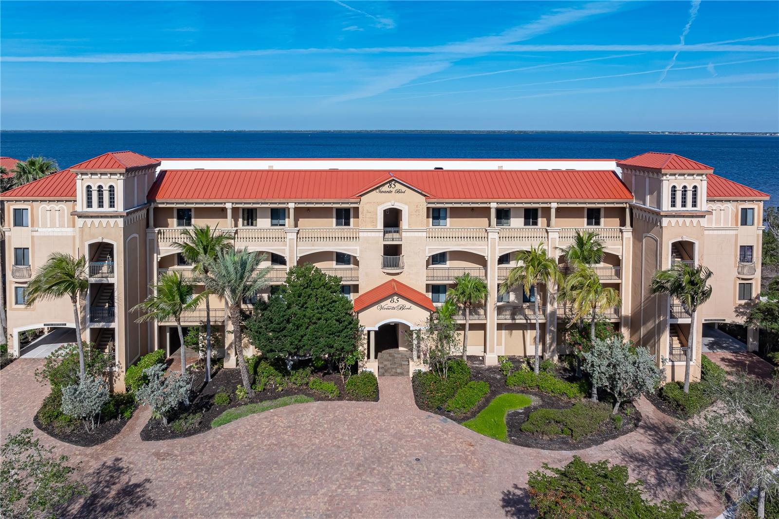 85 VIVANTE BLVD #8542