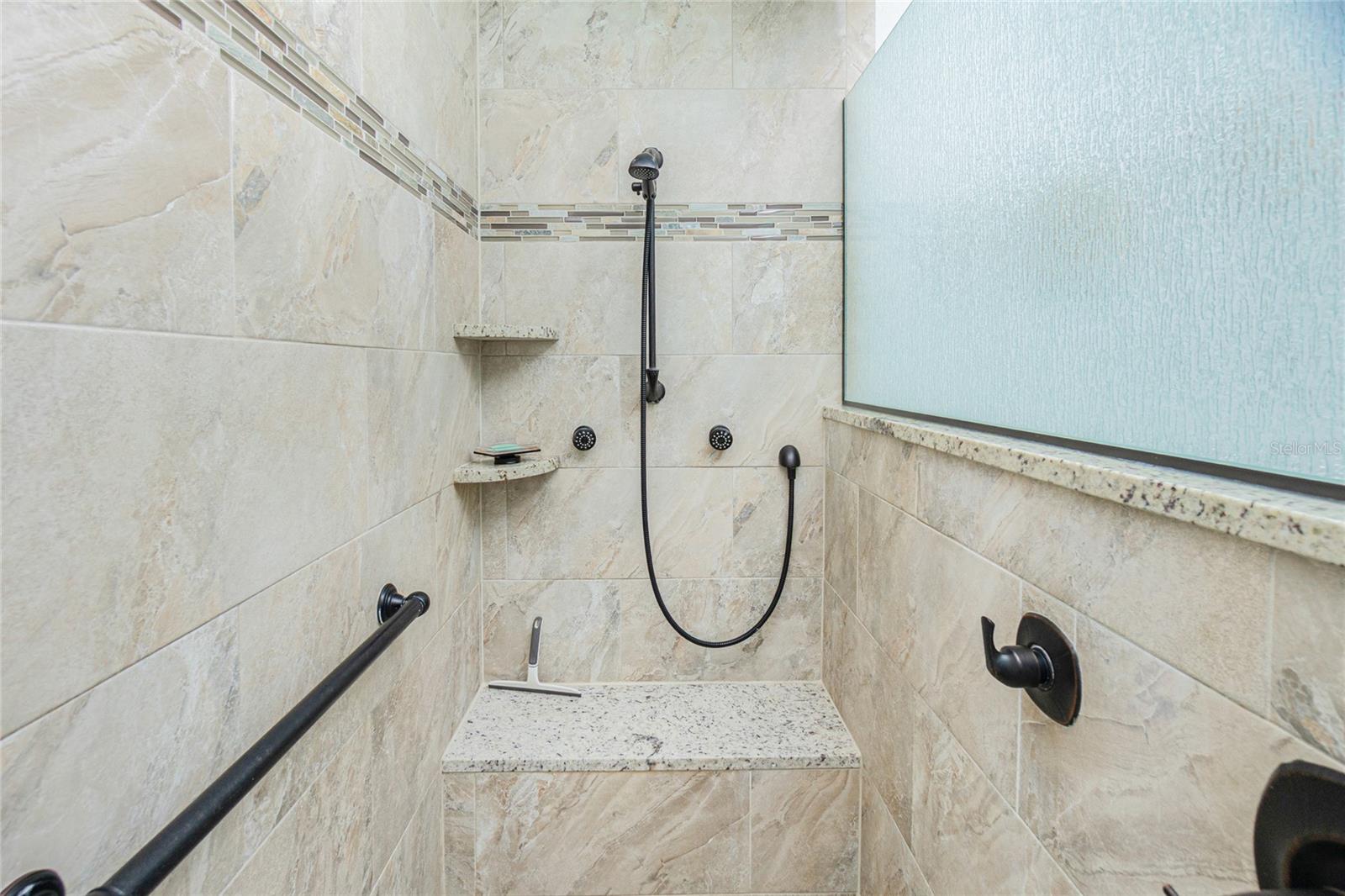 200 Harbor Walk Dr #353 Property Photo 40