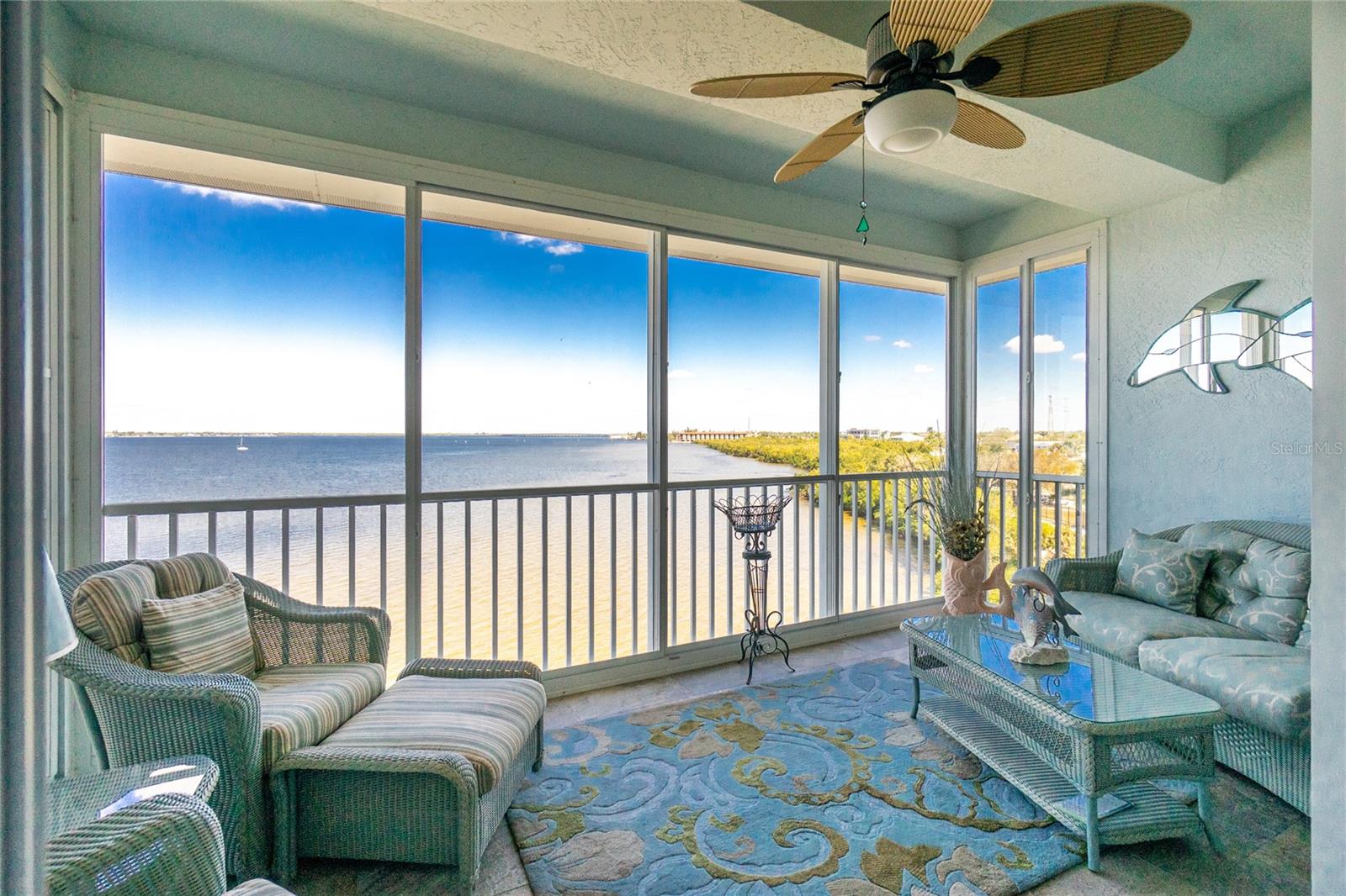 200 Harbor Walk Dr #353 Property Photo 46