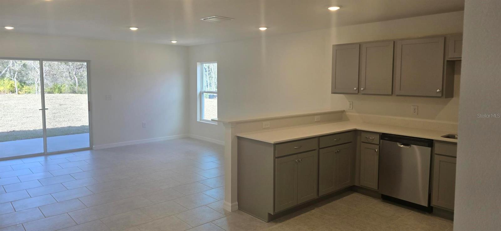 1723 Redfin Way Property Photo 6