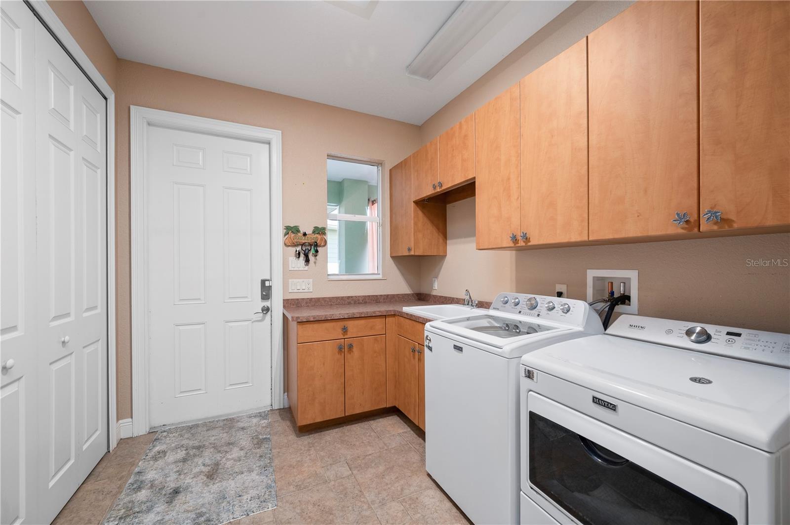 29505 Jones Loop Rd Property Photo 28