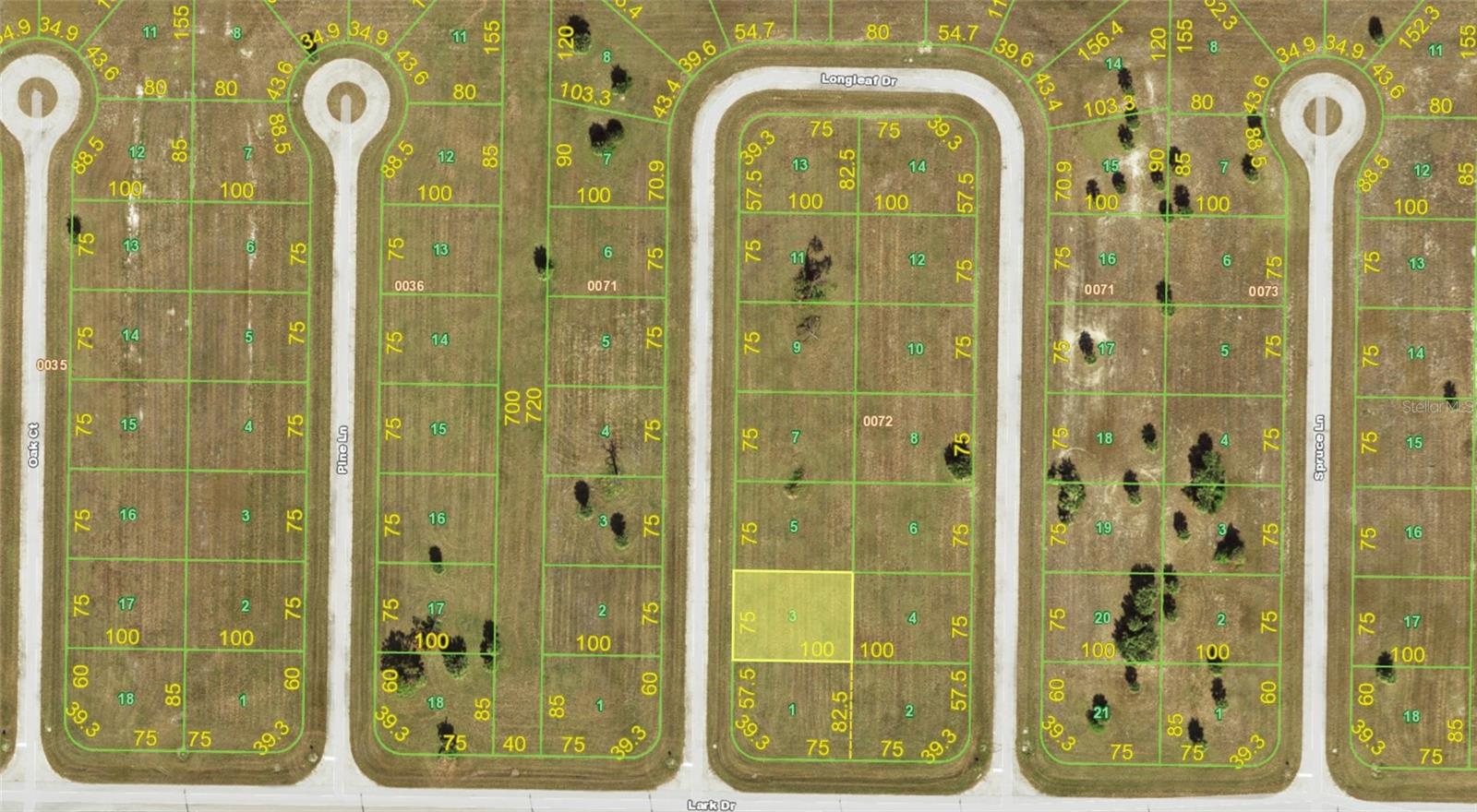 4 LONGLEAF DR Property Photo 1