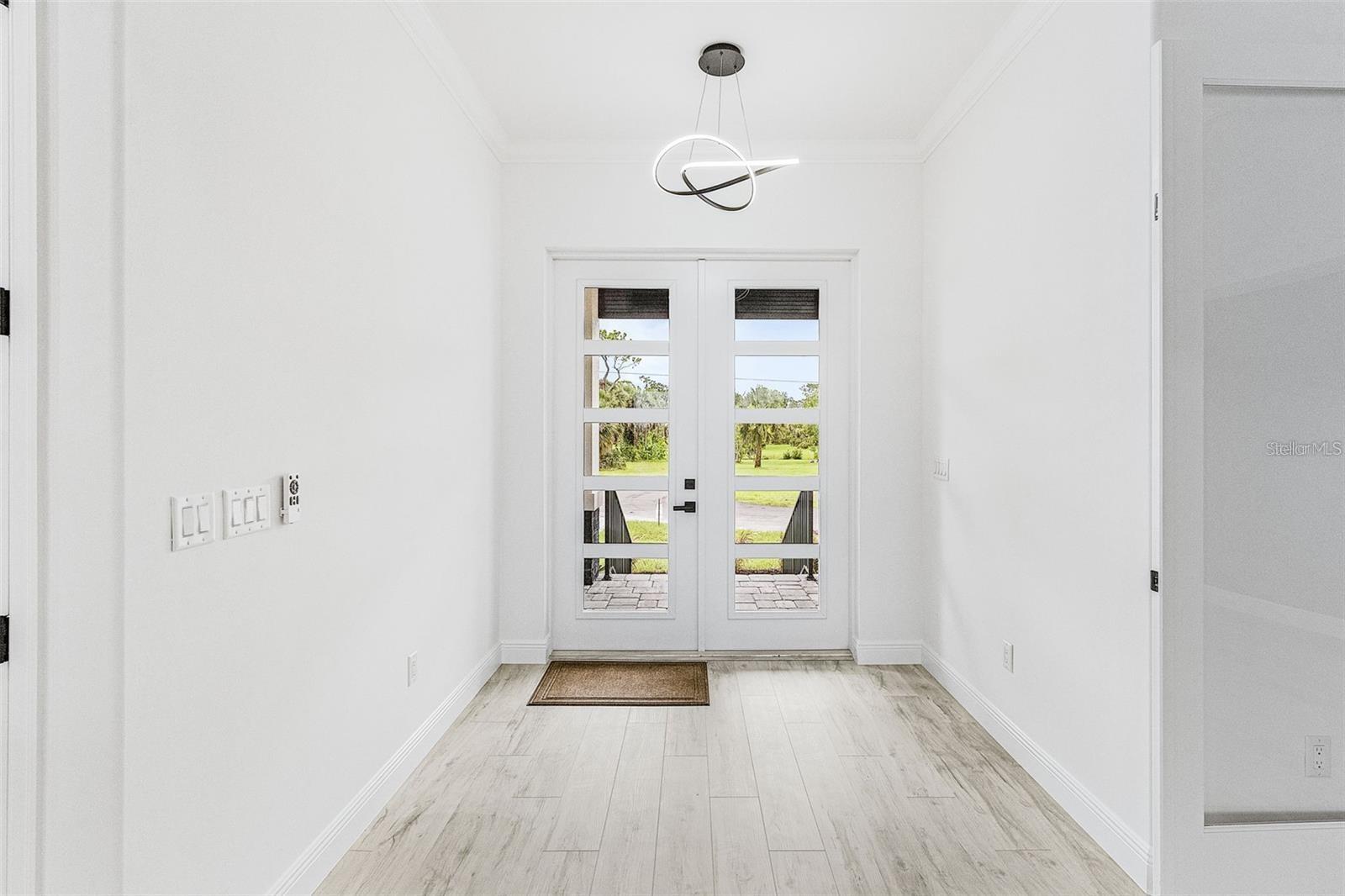 16309 Cayman Ln Property Photo 8