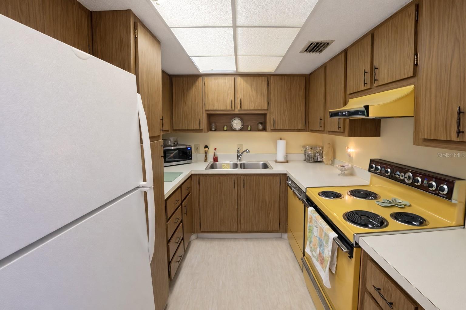 21280 Brinson Ave #106 Property Photo 4