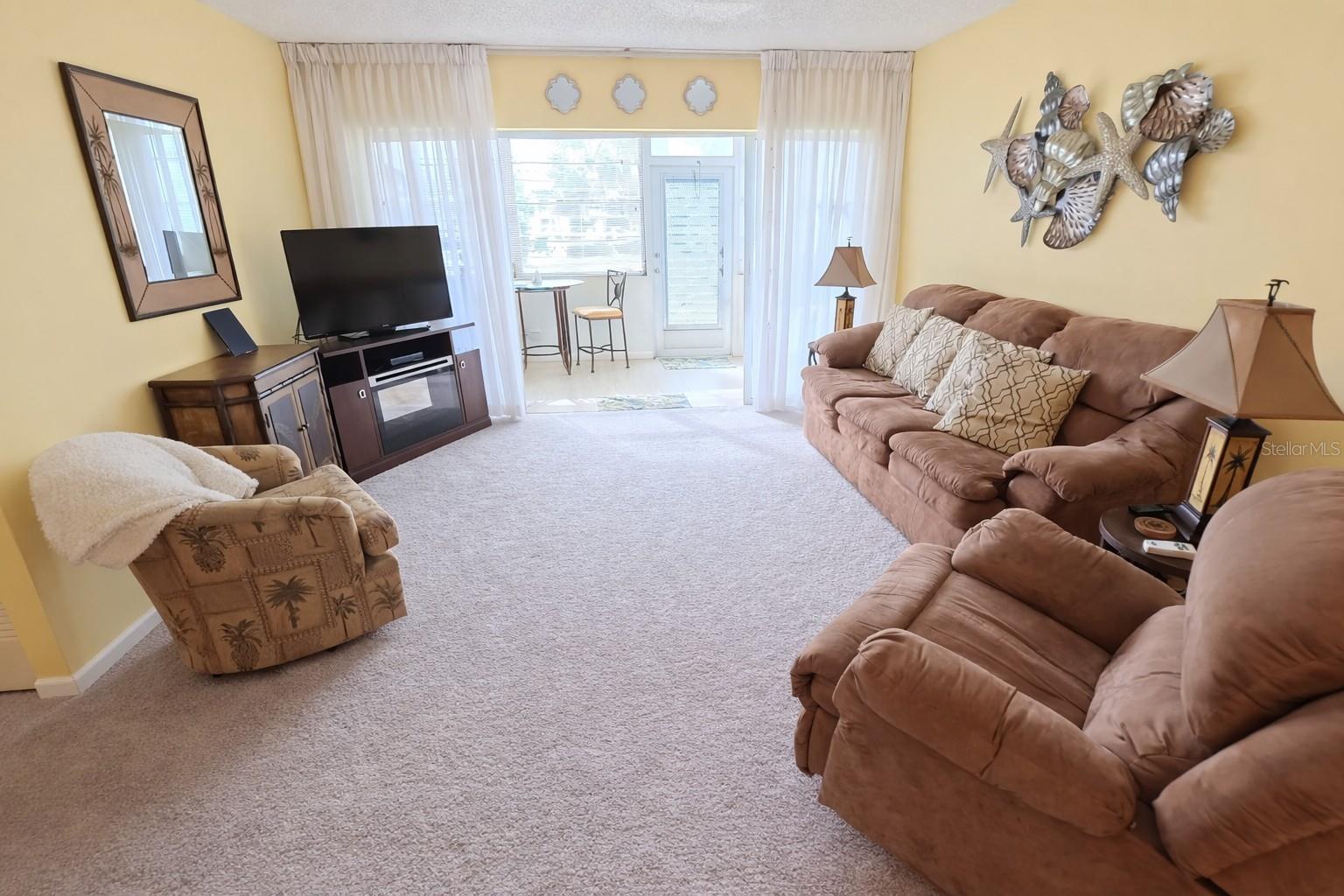 21280 Brinson Ave #106 Property Photo 8