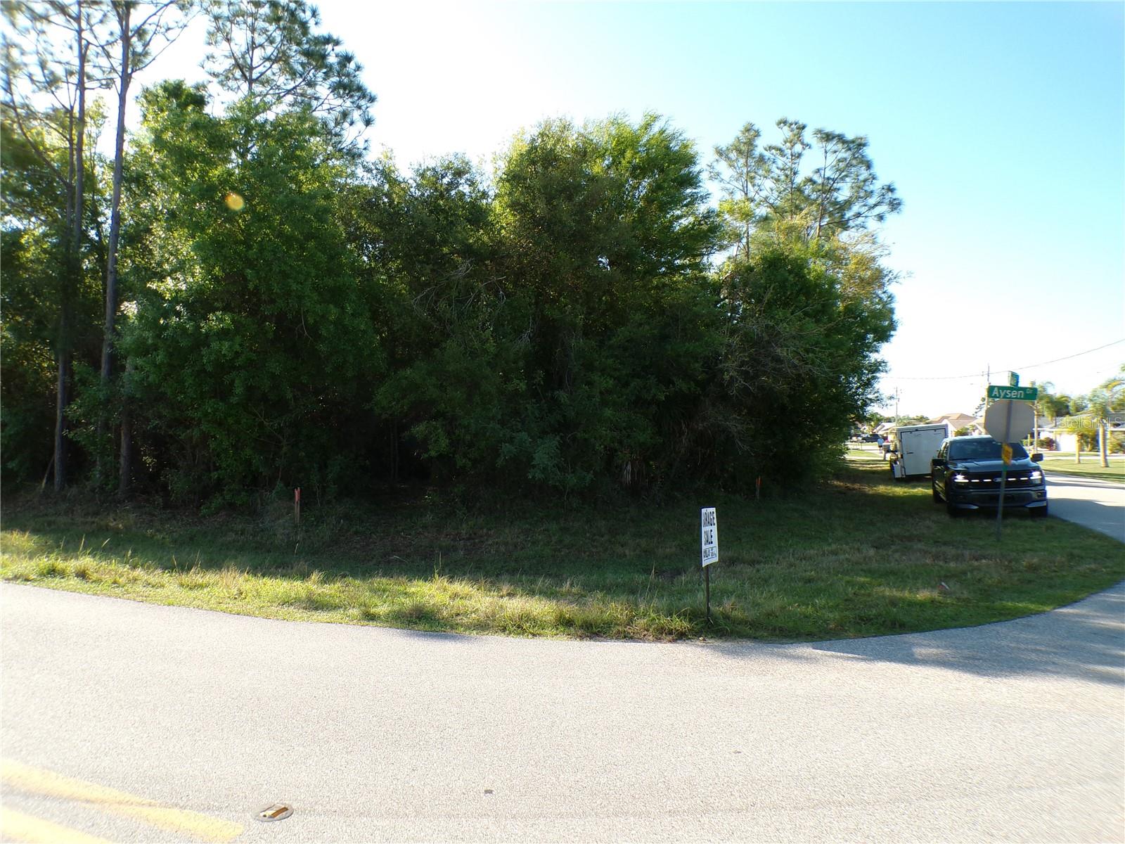 25161 Aysen Dr Property Photo 5