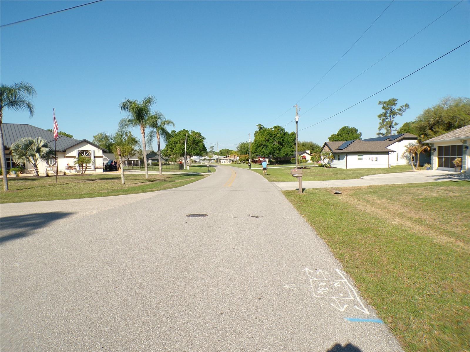 25161 Aysen Dr Property Photo 8