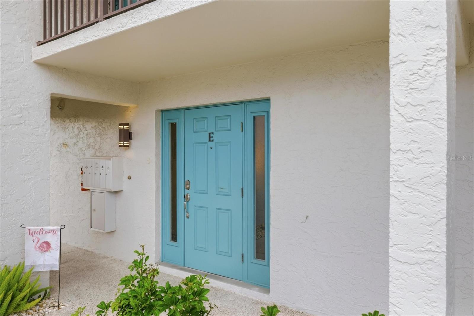 1433 Mediterranean Dr #e Property Photo 7