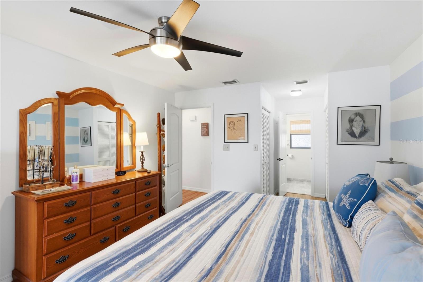 1433 Mediterranean Dr #e Property Photo 29