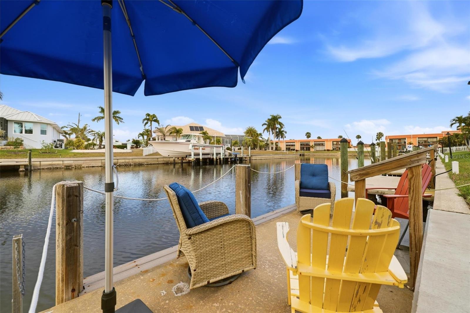 1433 Mediterranean Dr #e Property Photo 49