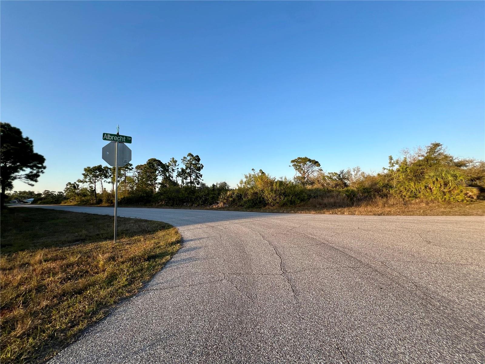 12332 Albrecht Ter Property Photo 2