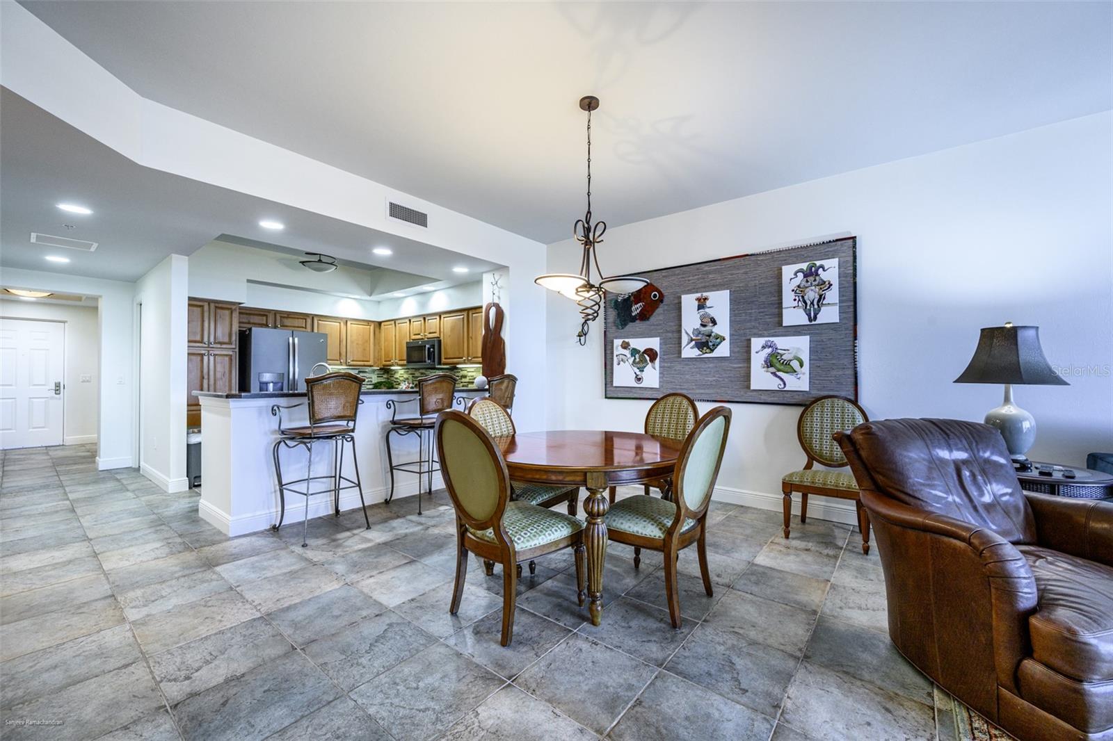 3313 Sunset Key Cir #104 Property Photo 18