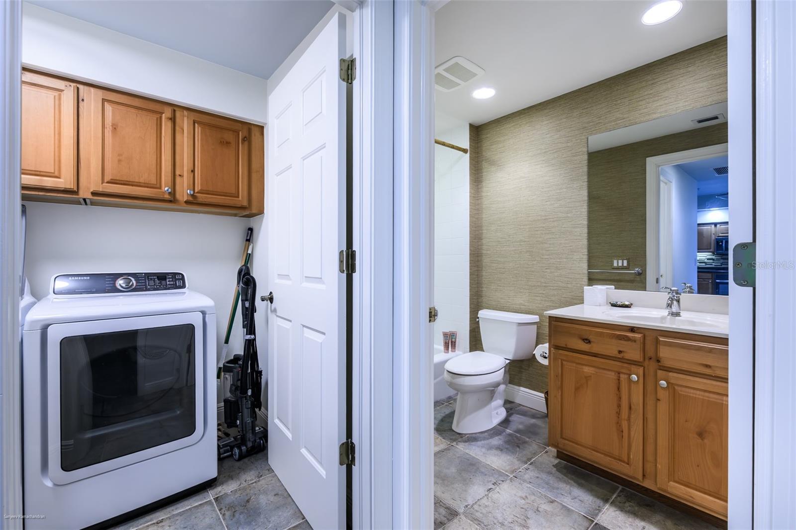 3313 Sunset Key Cir #104 Property Photo 38
