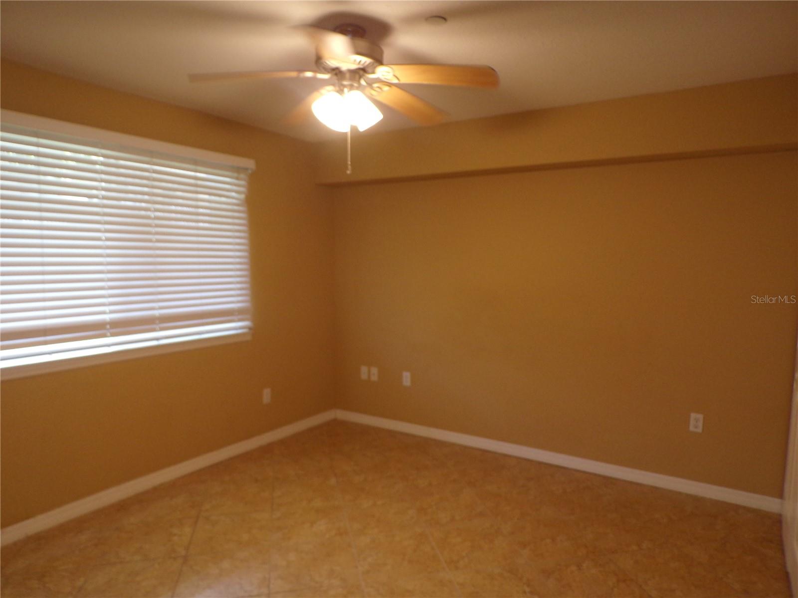 150 Harborside Ave #133 Property Photo 9