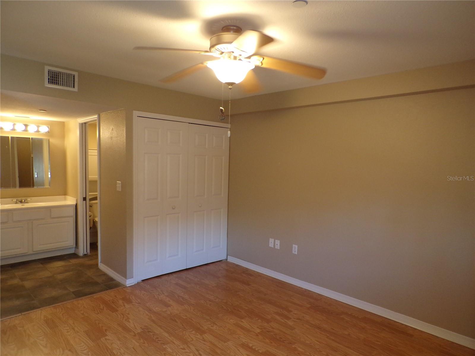 150 Harborside Ave #133 Property Photo 25