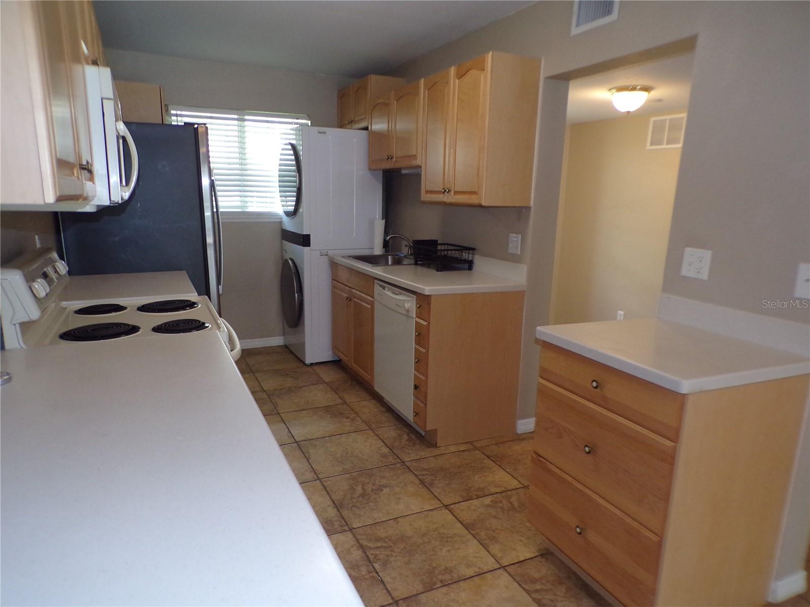 150 Harborside Ave #133 Property Photo 41