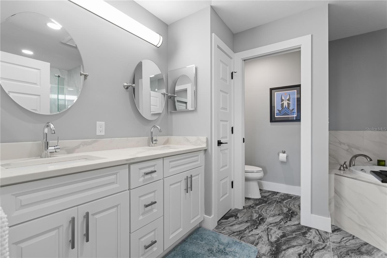 1425 Park Beach Cir #132 Property Photo 51