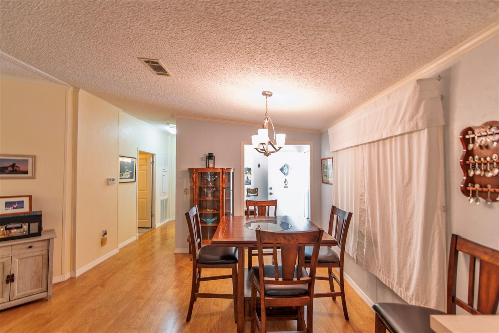 3 Rotterdam Dr Property Photo 6
