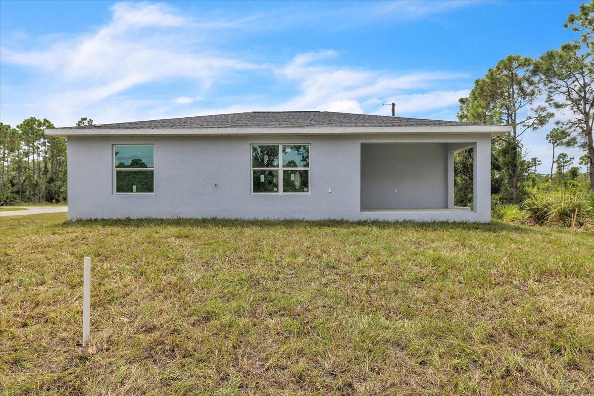 27122 Seeger Dr Property Photo 26