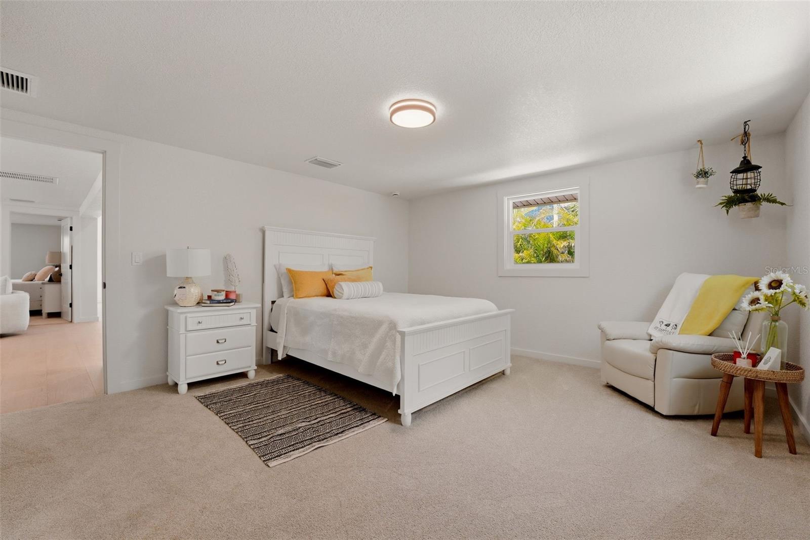 120 Stanford Dr Property Photo 23