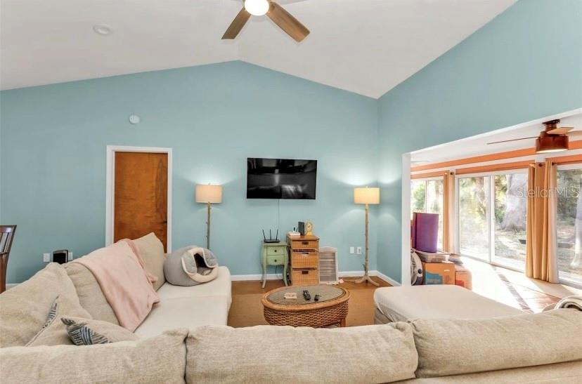 3003 Sikeston Ave Property Photo 2