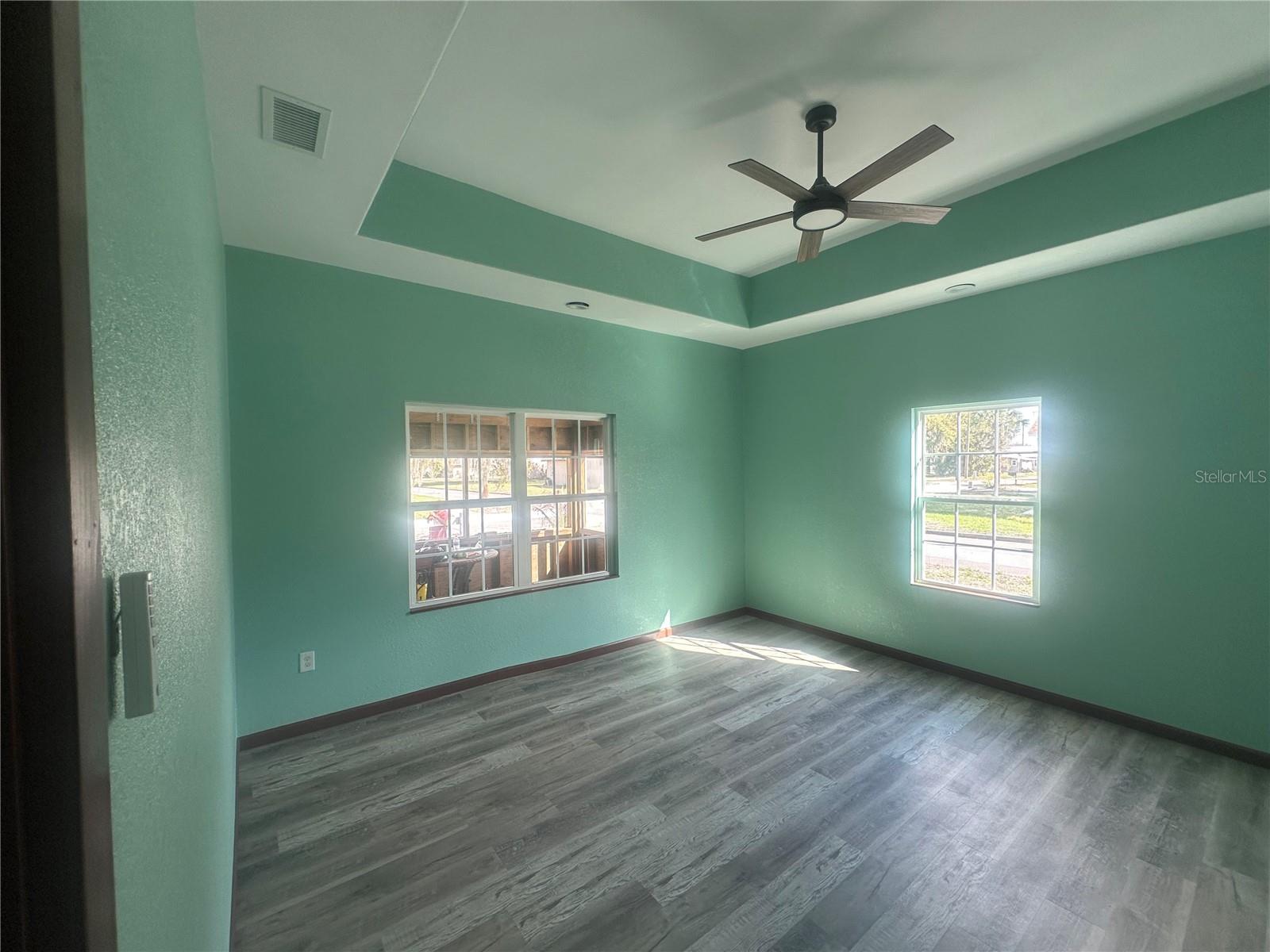 503 N Polk Ave Property Photo 12