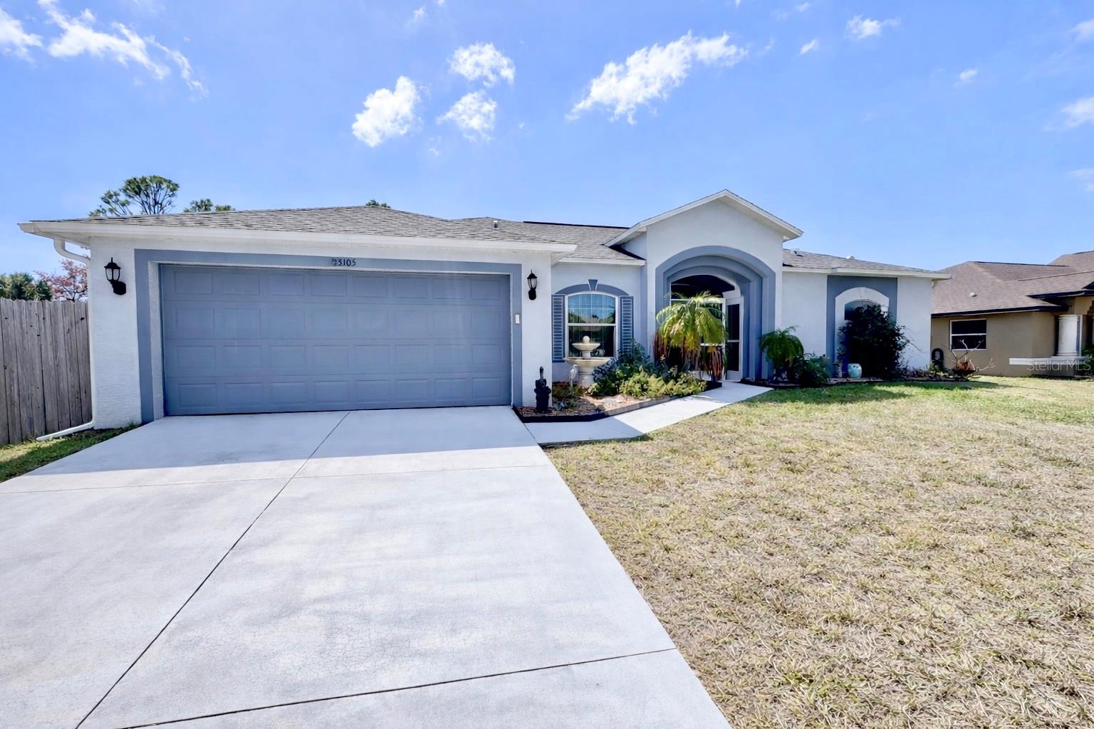 15105 Aldama Cir Property Photo 2