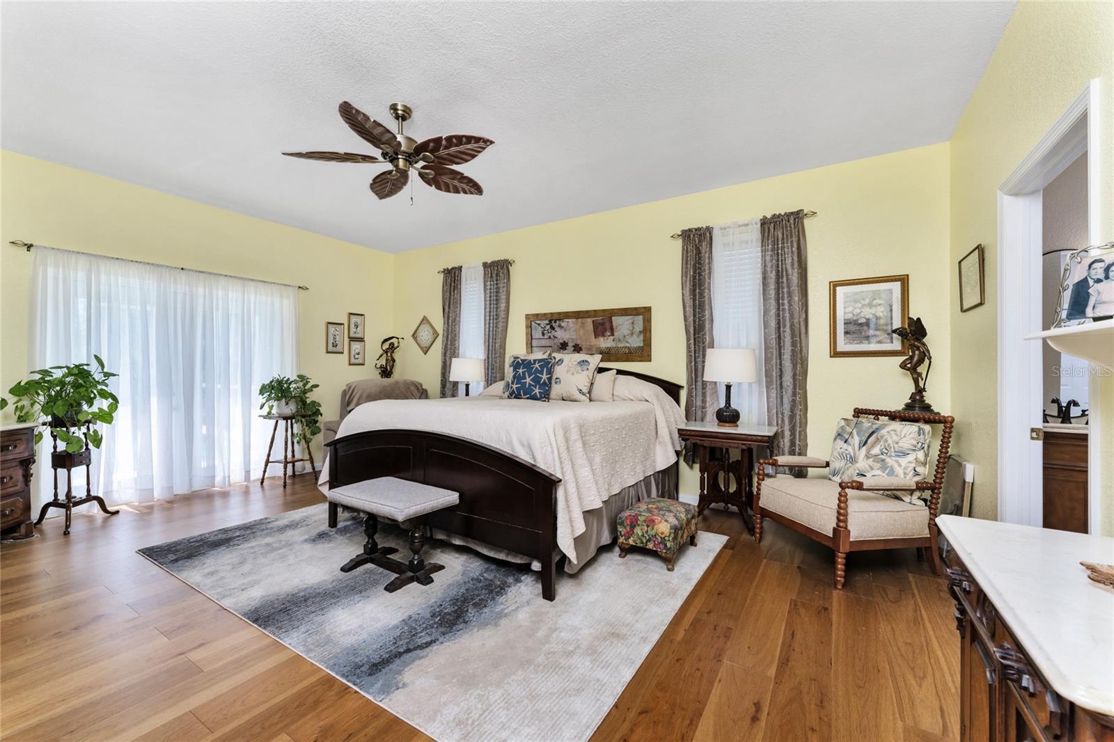 15105 Aldama Cir Property Photo 20