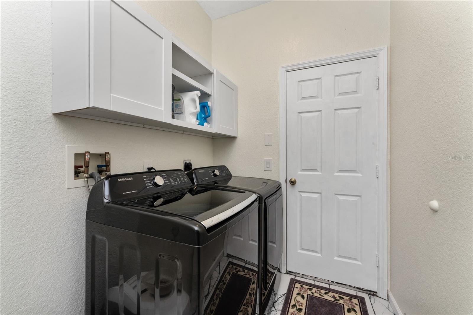 15105 Aldama Cir Property Photo 31